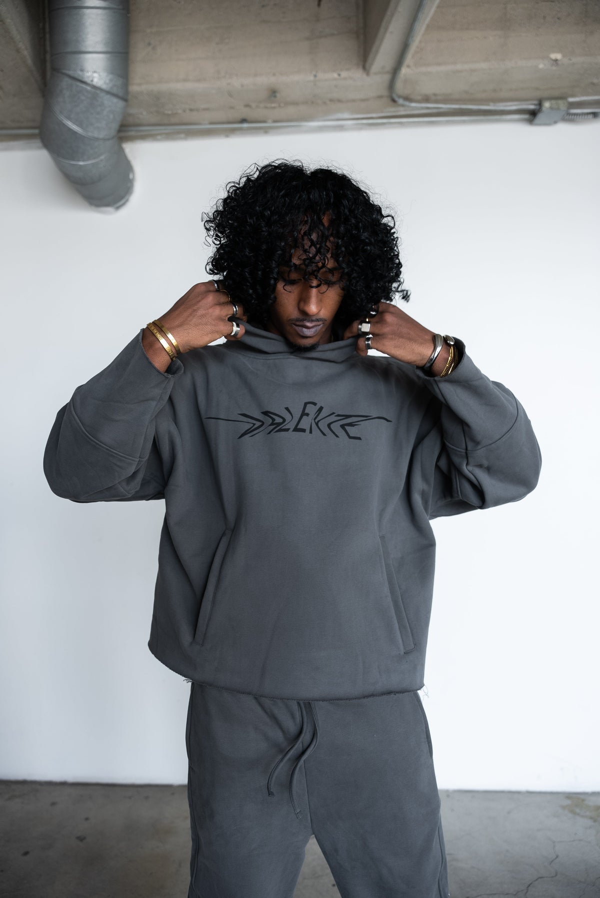 LOUNGE HOODIE